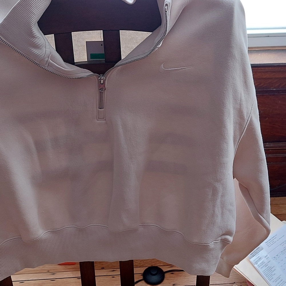 Nike Women's Half-zip Crop Sweatshirt